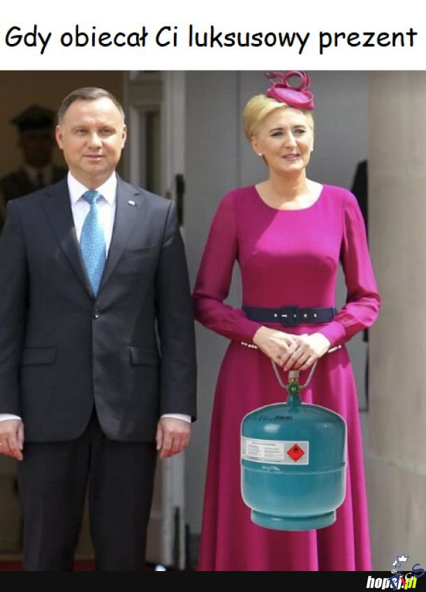 Duduś nie skąpi na żonkę