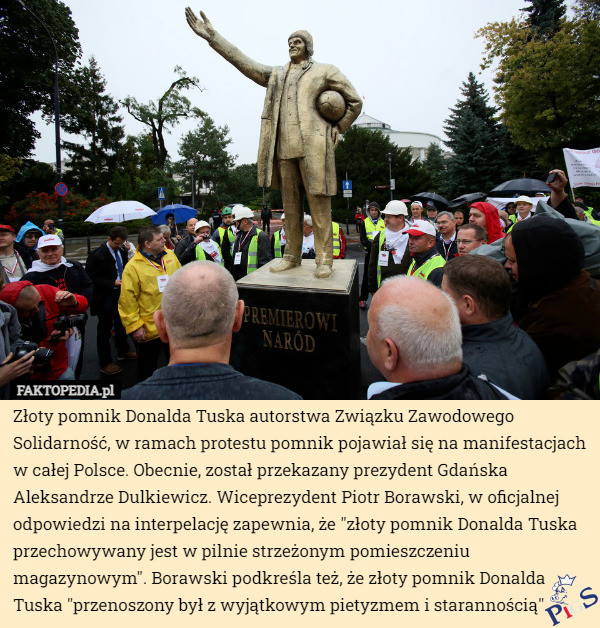 Złoty pomnik Donalda Tuska