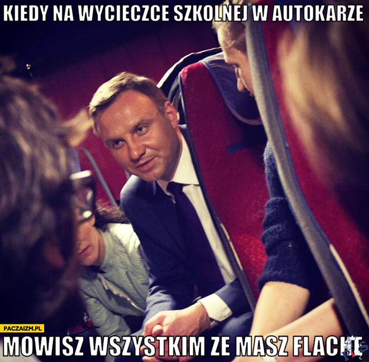 Kiedy na wycieczce szkolnej w autokarze