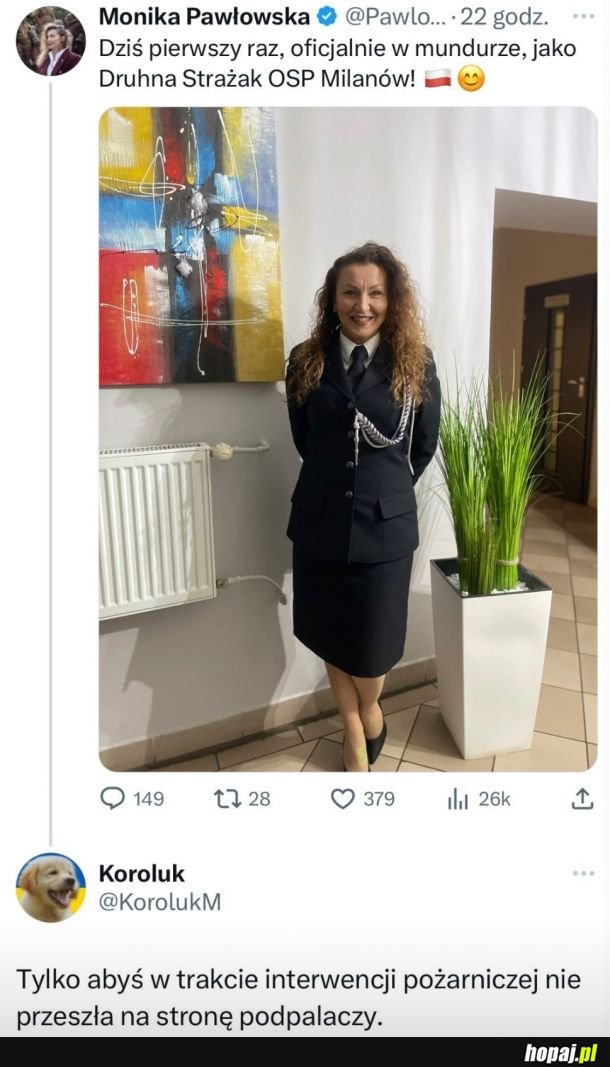 Pani przechodząca