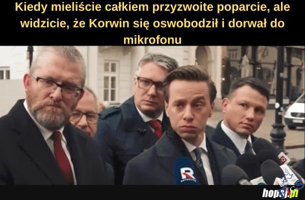 Ale ładnie wszscy patrzą w prawo