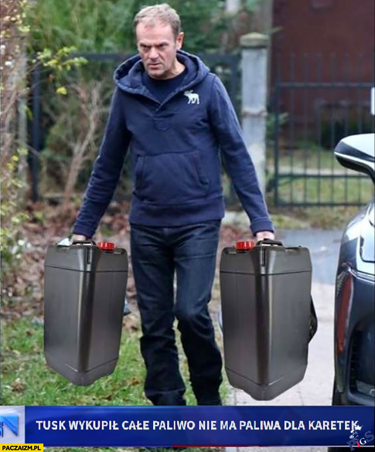 Tusk wykupił paliwo dla karetek
