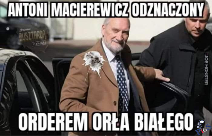 Antoni Macierewicz odznaczony