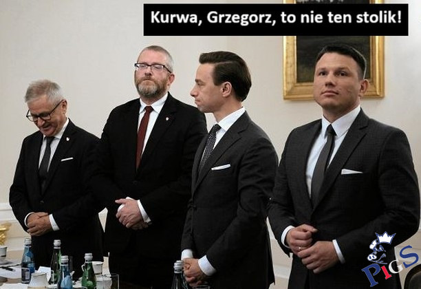 Kurna Grzegorz, nie ten stolik!