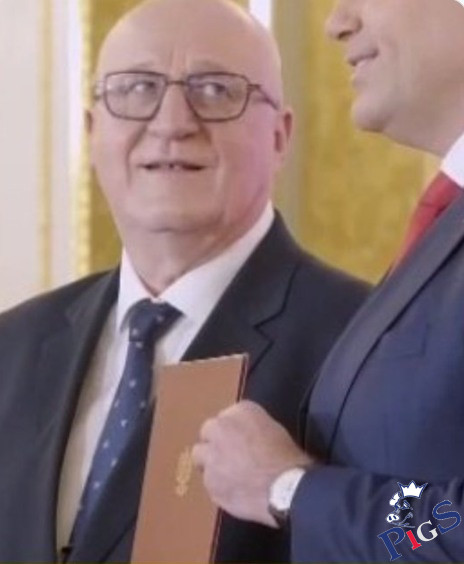 Życzę wam, żebyście znaleźli w życiu kogoś, kto będzie patrzył na was tak jak szef PKW na Karola Nawrockiego